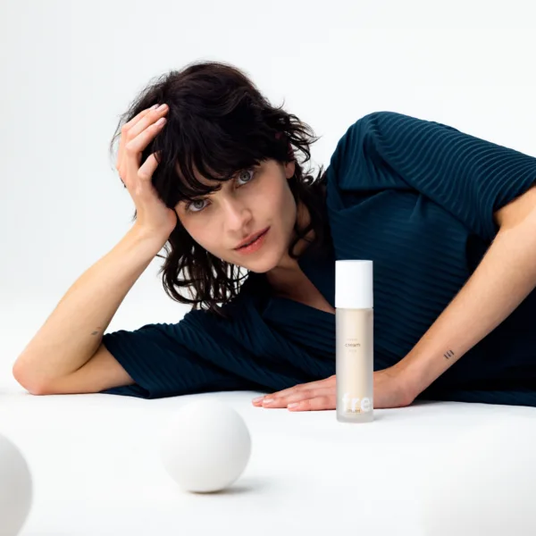 qCkLJcm9 R Produktfoto cream rich 2000x2000 3 png